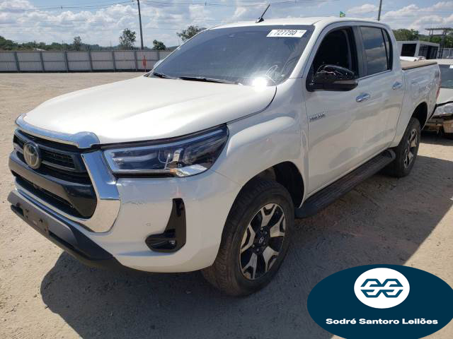TOYOTA HILUX 2.8 22/22