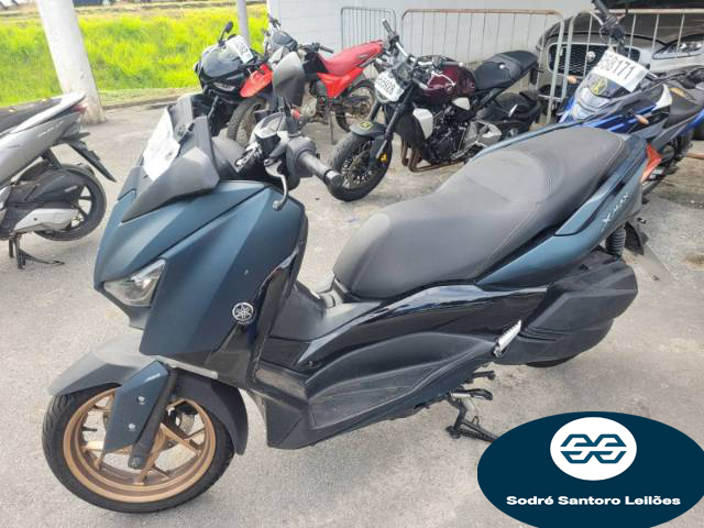 YAMAHA XMAX 250 22/23